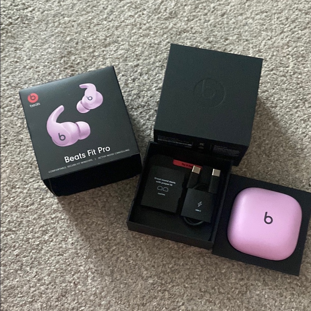 Beats by Dre Pink Wireless Earbud Headphones